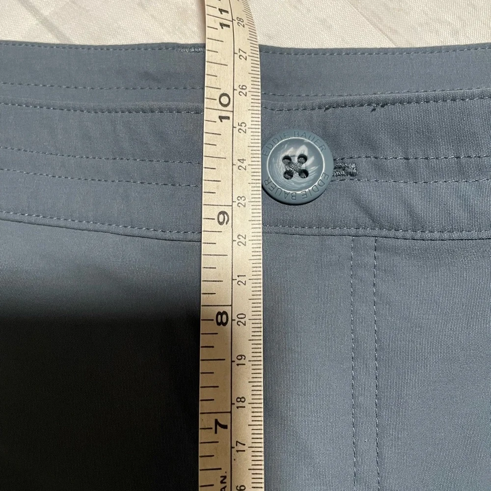 Eddie Bauer Women's Rainier Capri pants in a blue/gray color. Size 8. - Picture 7 of 13